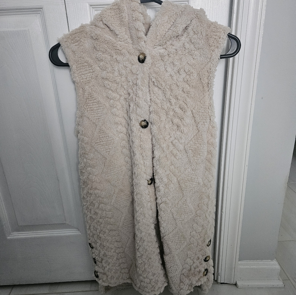 NWOT Cozy Cream Hooded Vest with Button Accents - Picture 2 of 7